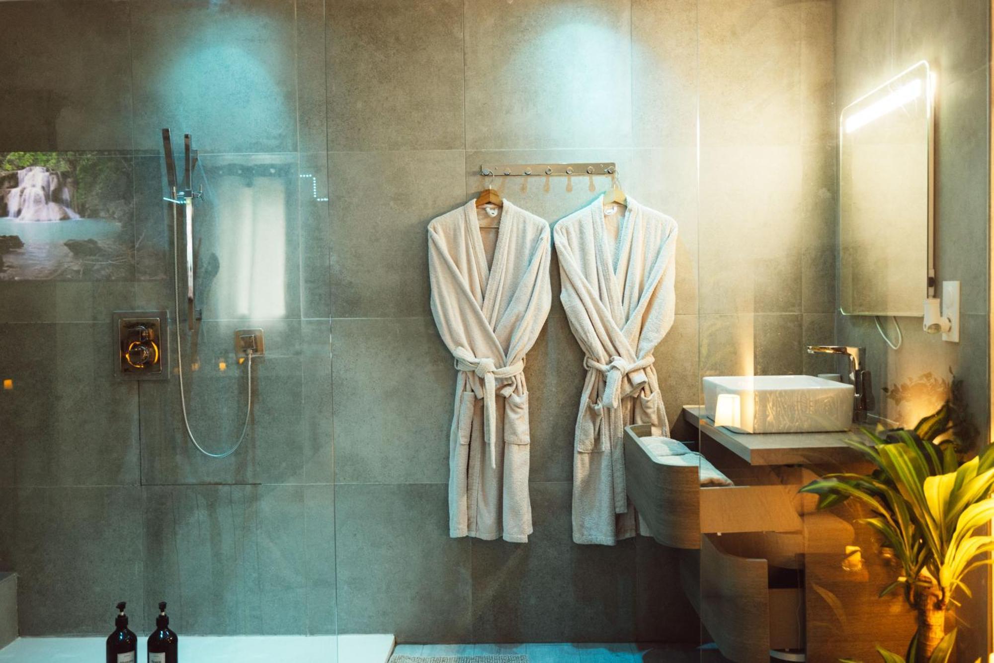 Suite And Spa La Perla Bianca Grabels Exterior photo
